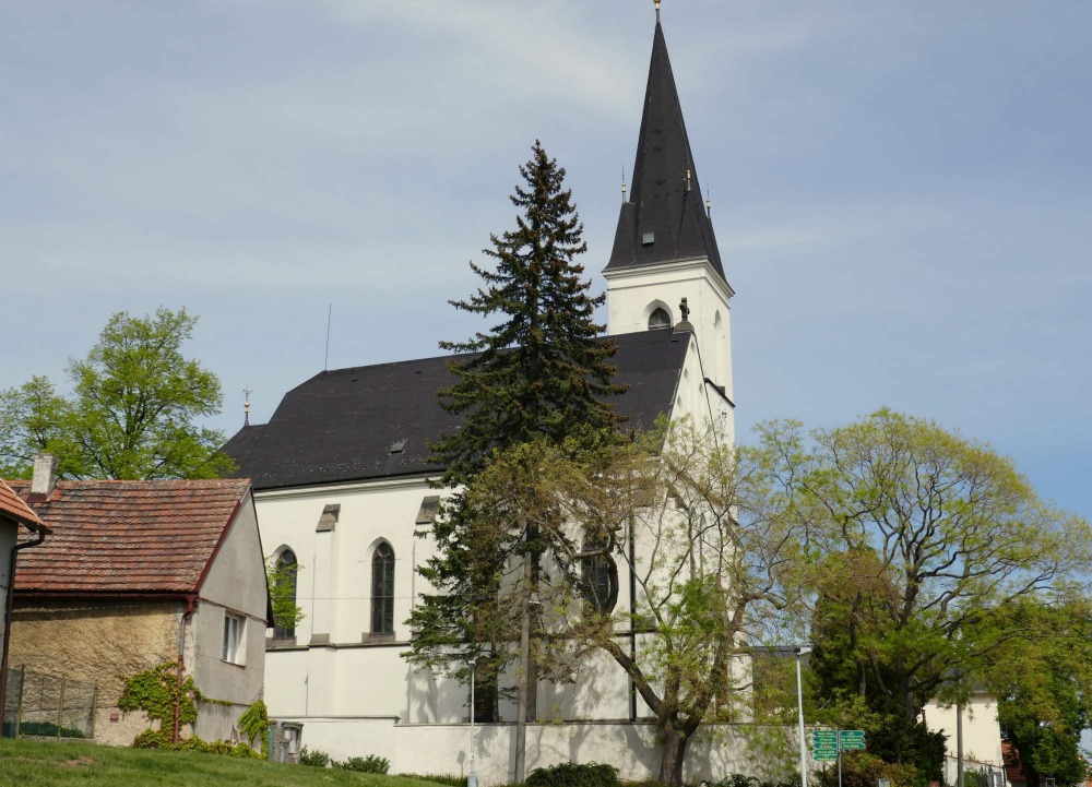 Kostel svatého Jakuba Staršího v Praze-Stodůlkách
